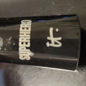 It Cosmetics Superhero Mascera